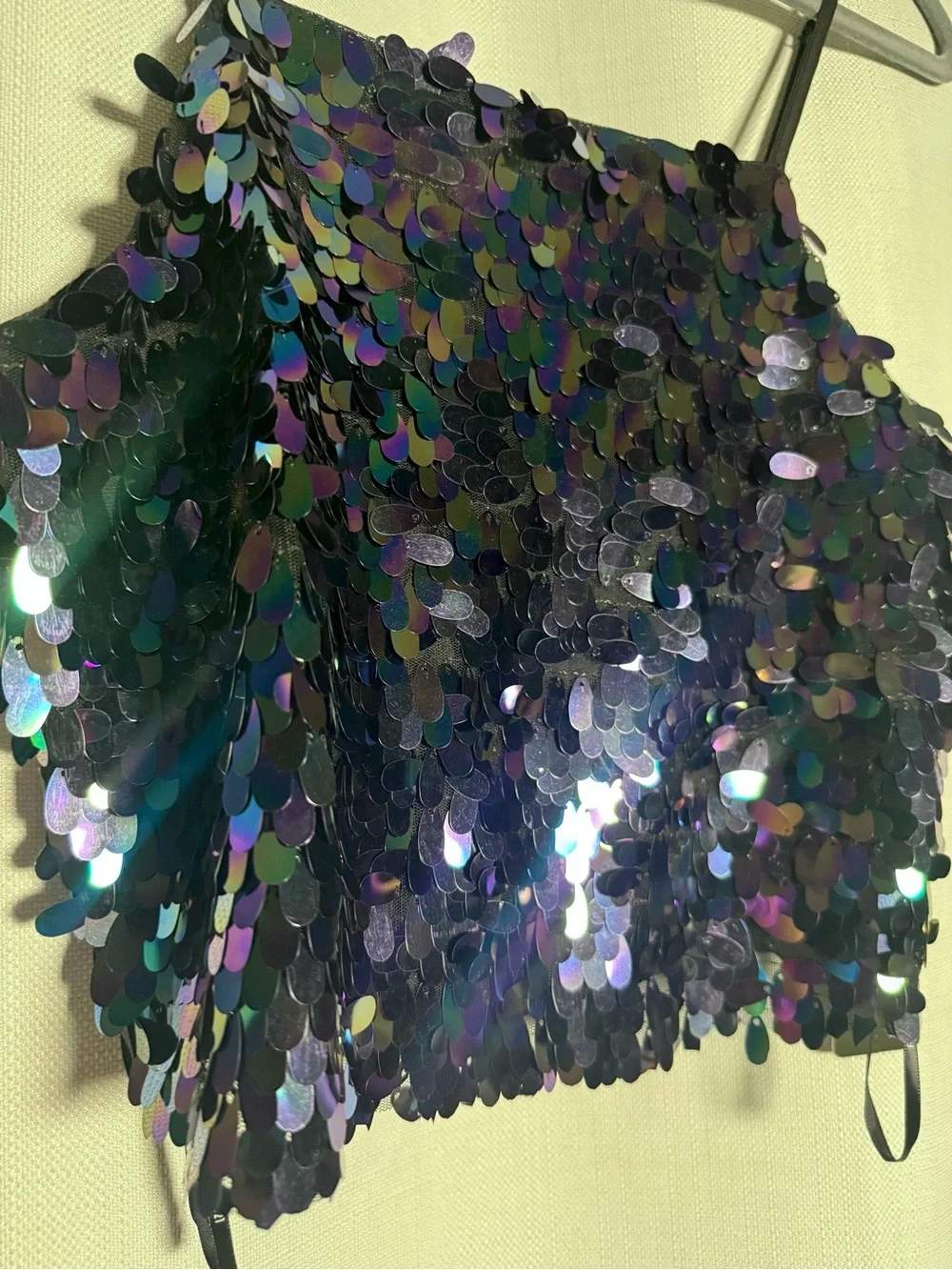 Forever 21 Black Sequin Cami Crop Top Size Small